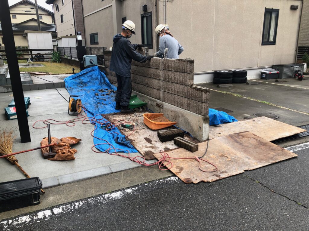 前橋市　鳥取町　Ｓ邸　ブロック塀及び基礎撤去工事